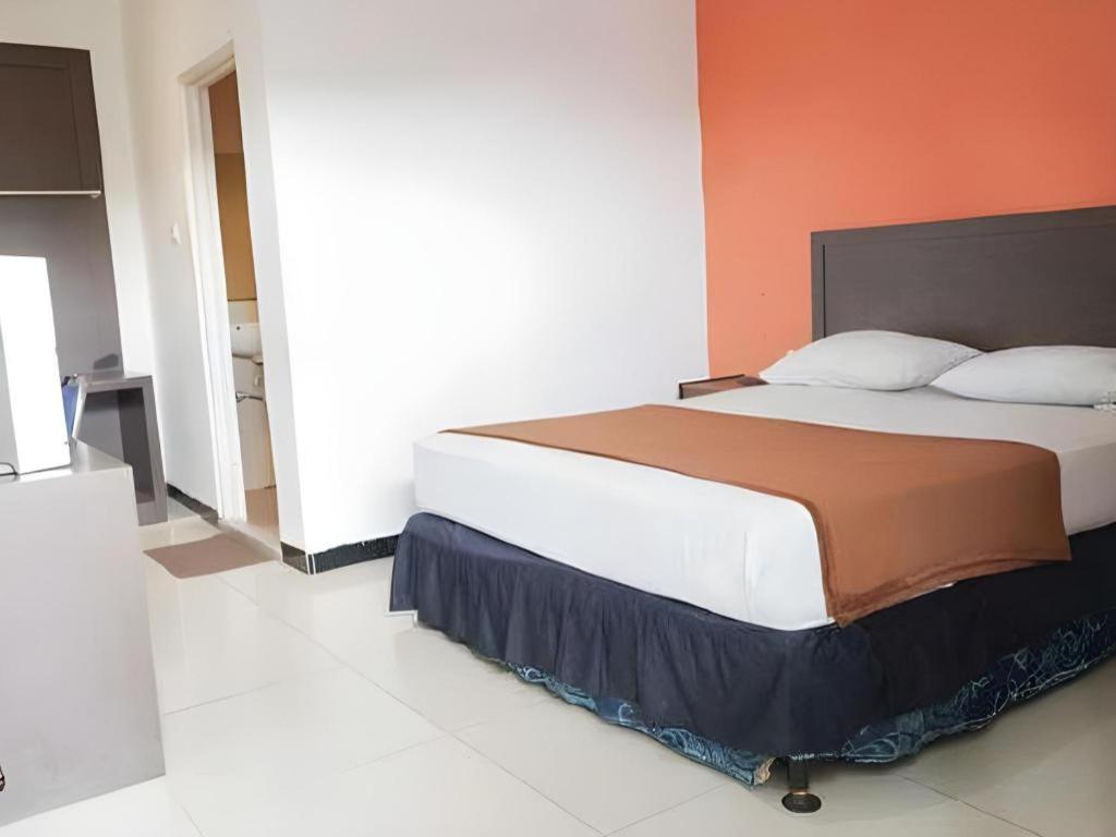 Mira Hotel Banjarmasin  Exterior foto